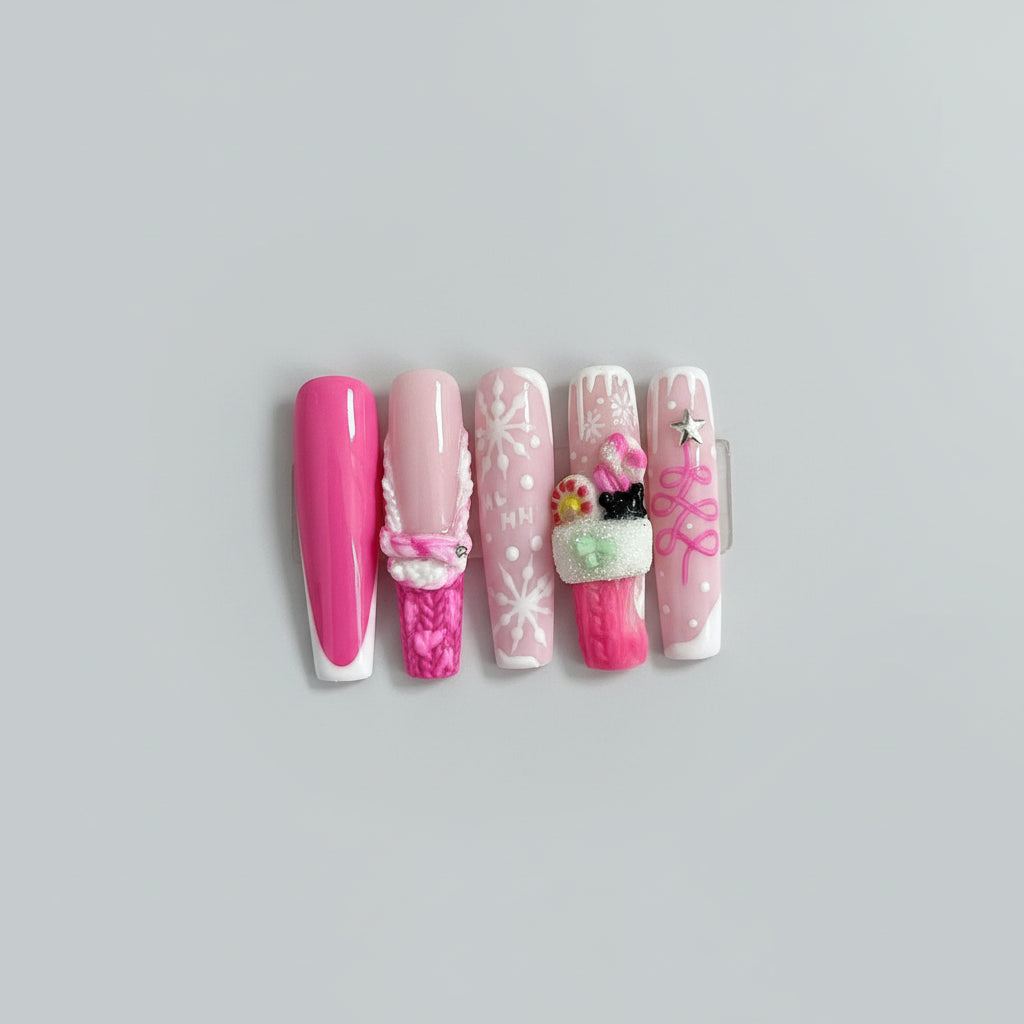S-187 Christmas Nail with Stocking